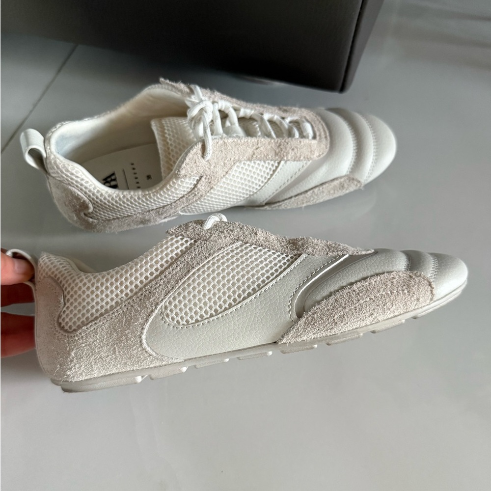 Zara racer sneakers White and Cream suede and mesh size 6 36